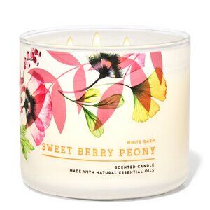 Bath & Body Works Sweet Berry Peony candle